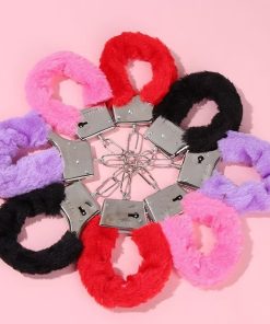 กุญแจมือแบบขน